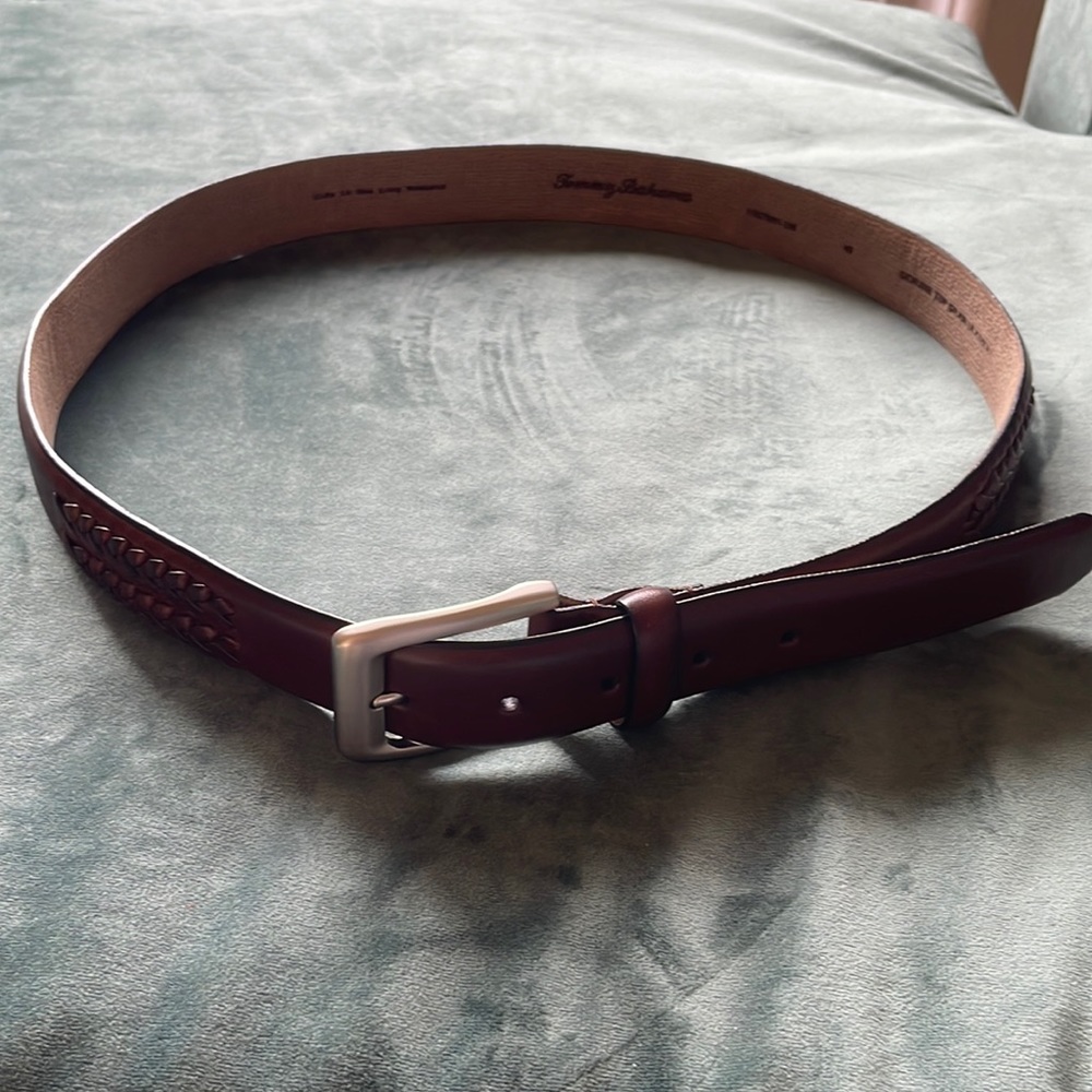 Tommy Bahama Men’s Brown Leather Belt Size L/XL